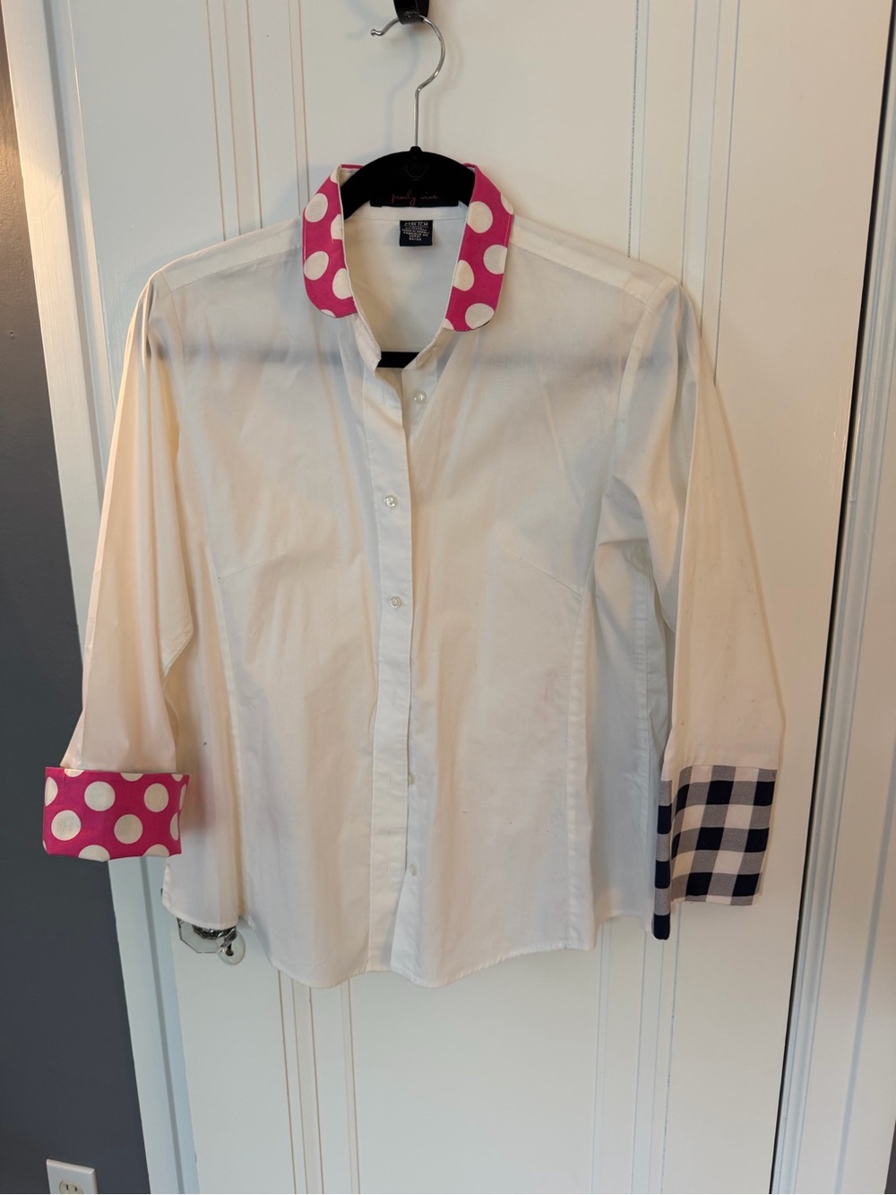EUC Pearly Vine White Button-Down Shirt w/Reversible Collar and Cuffs, Size M